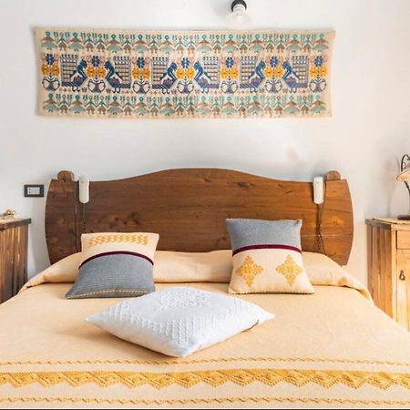 B&B Su Biancu - Sardinian Experience Urzulei Esterno foto